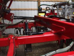 Case IH nutri-placr 930 Toolbar - 17R30 - 7-16-14 006