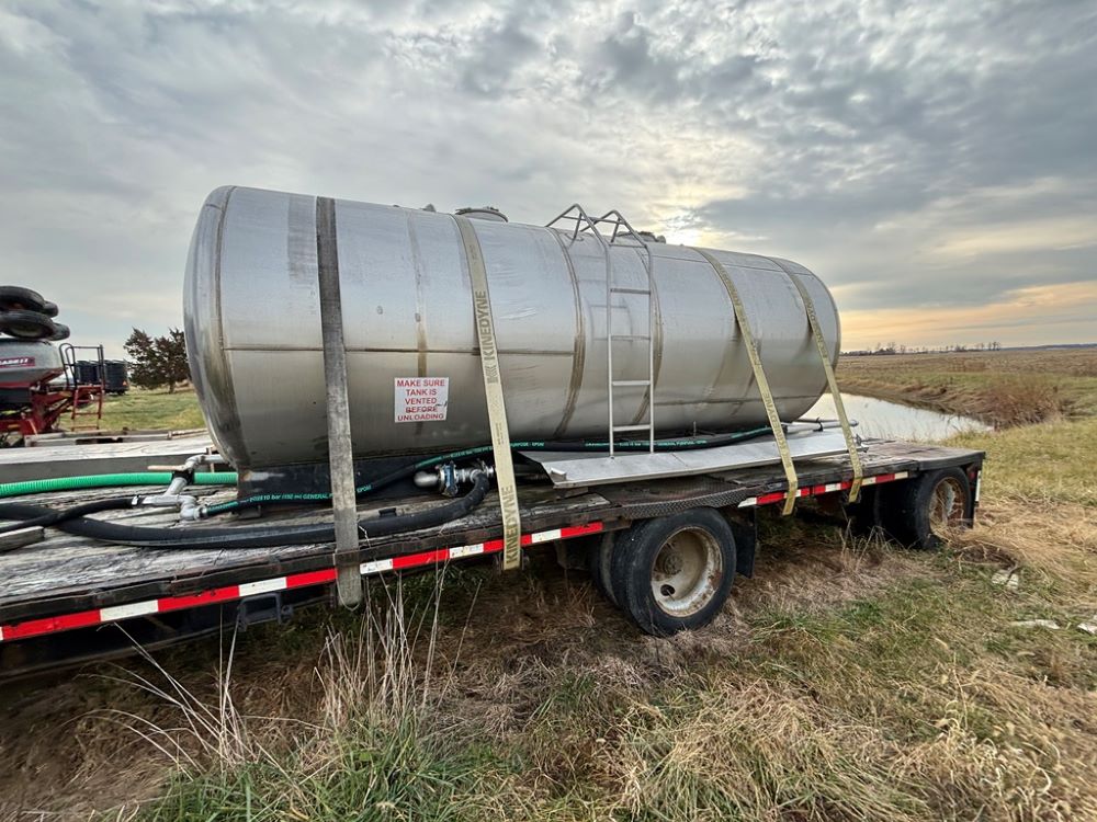 6) Gallons of ORM-D windshield washer fluid - Albrecht Auction Service